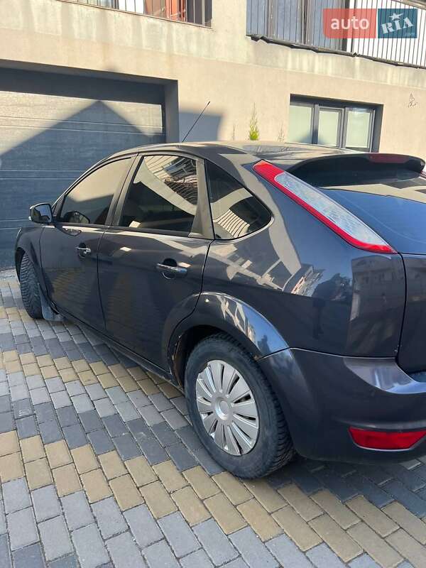 Хэтчбек Ford Focus 2011 в Тернополе