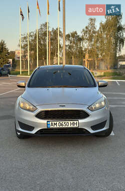 Седан Ford Focus 2016 в 