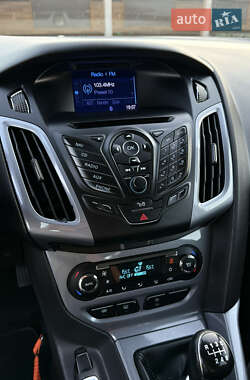 Универсал Ford Focus 2012 в 