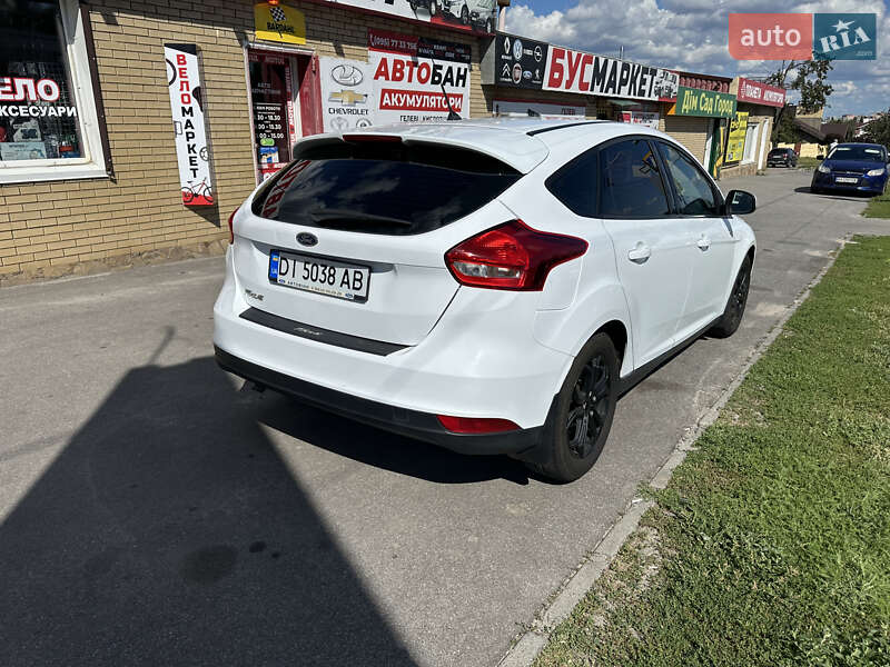 Хэтчбек Ford Focus 2015 в Харькове