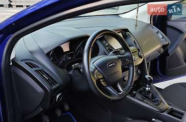 Универсал Ford Focus 2015 в 