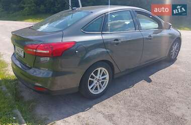 Седан Ford Focus 2016 в 