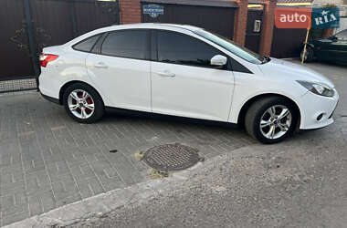 Седан Ford Focus 2013 в 