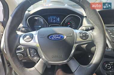 Универсал Ford Focus 2013 в 