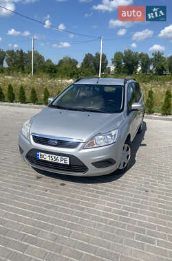 Універсал Ford Focus 2010 в Золочеві