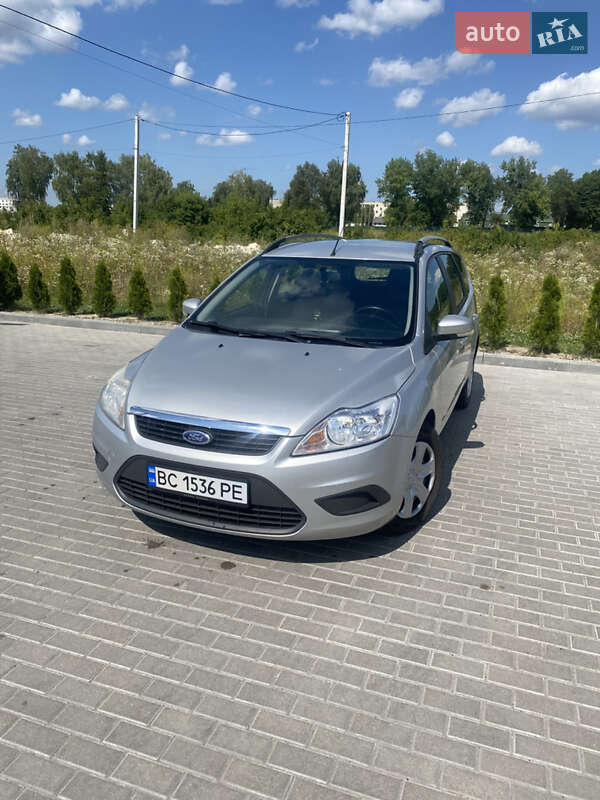 Универсал Ford Focus 2010 в Золочеве