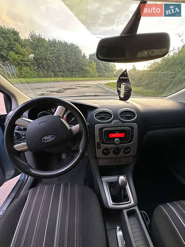 Универсал Ford Focus 2008 в Остроге