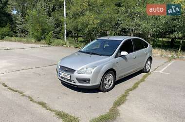 Хэтчбек Ford Focus 2006 в 