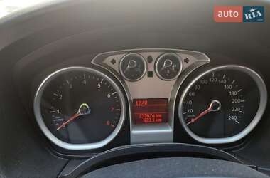 Хэтчбек Ford Focus 2008 в 