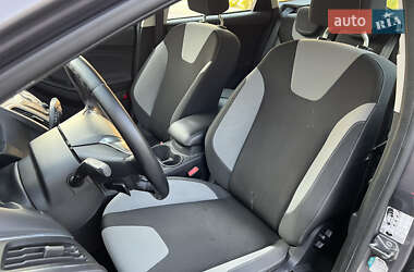 Универсал Ford Focus 2012 в 