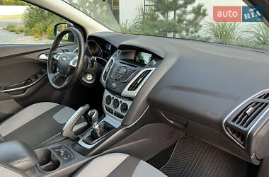 Универсал Ford Focus 2012 в 