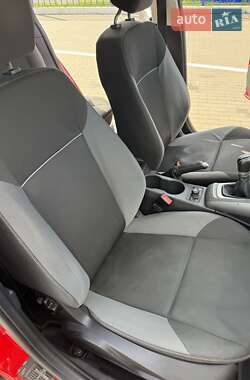 Универсал Ford Focus 2011 в 