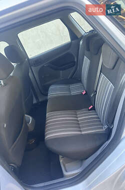 Универсал Ford Focus 2010 в 