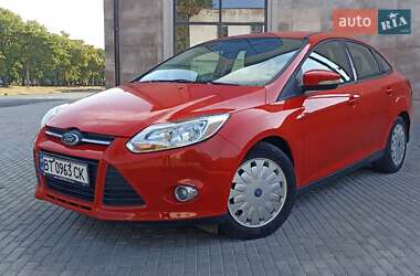 Седан Ford Focus 2011 в 