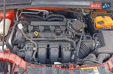 Седан Ford Focus 2011 в 