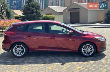Хэтчбек Ford Focus 2016 в 