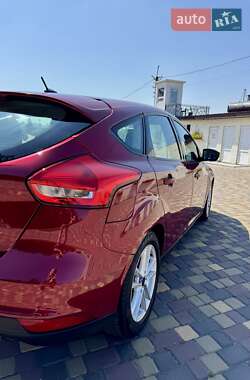 Хэтчбек Ford Focus 2016 в 