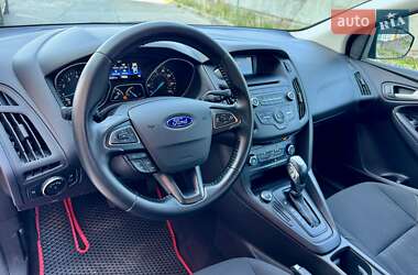 Хэтчбек Ford Focus 2016 в 