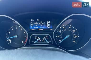 Хэтчбек Ford Focus 2016 в 