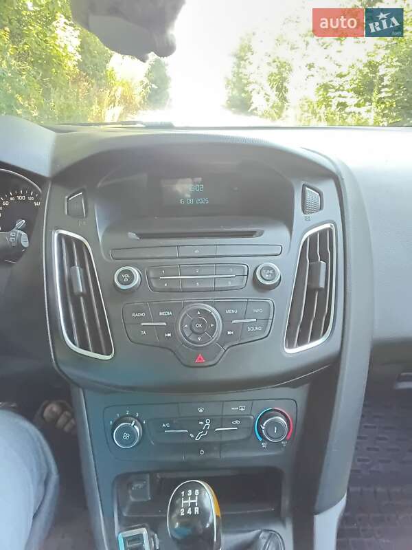 Універсал Ford Focus 2016 в Луцьку