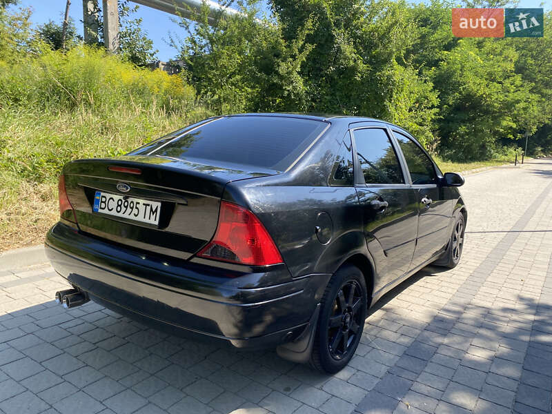 Седан Ford Focus 2000 в Львове