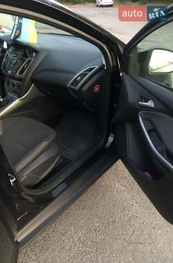 Универсал Ford Focus 2013 в 