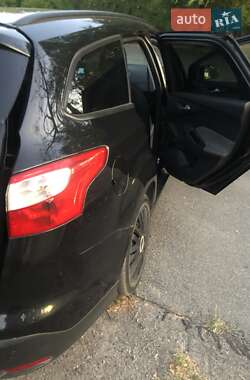 Универсал Ford Focus 2013 в 