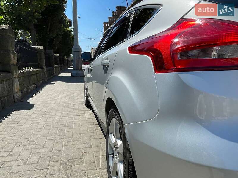 Хэтчбек Ford Focus 2018 в Черновцах