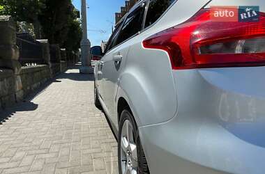 Хэтчбек Ford Focus 2018 в 