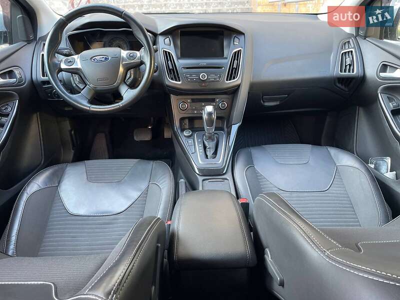 Хэтчбек Ford Focus 2018 в Черновцах