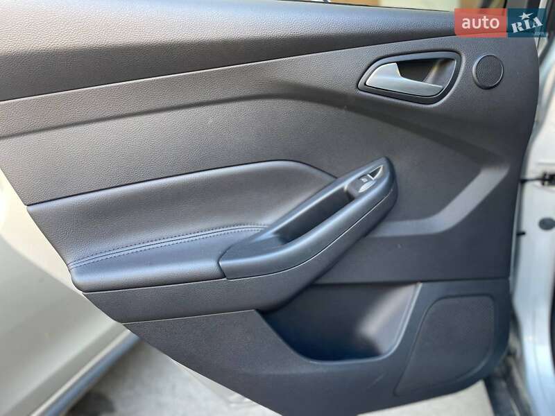 Хэтчбек Ford Focus 2018 в Черновцах