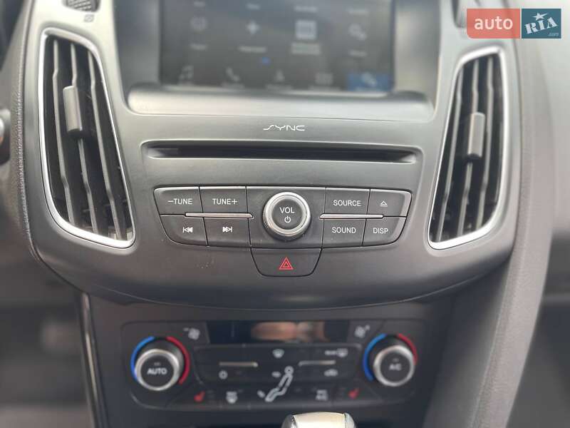 Хэтчбек Ford Focus 2018 в Черновцах
