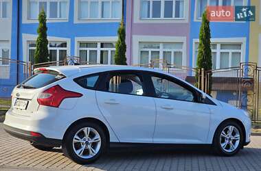 Хэтчбек Ford Focus 2014 в 