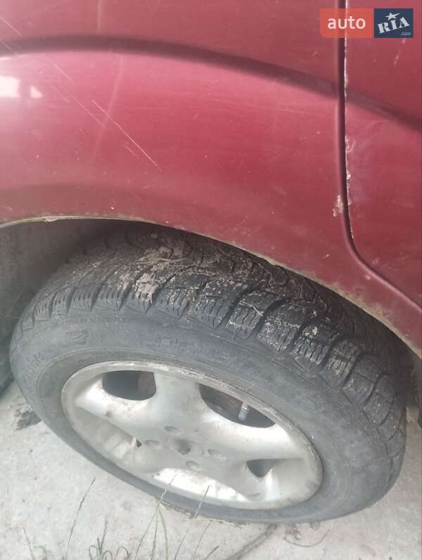 Седан Ford Focus 1999 в Луцке