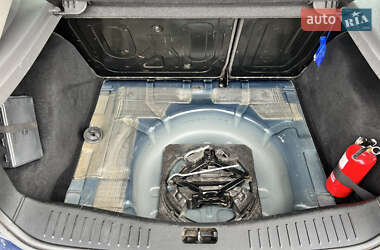 Хэтчбек Ford Focus 2011 в 