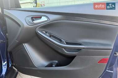 Хэтчбек Ford Focus 2017 в 
