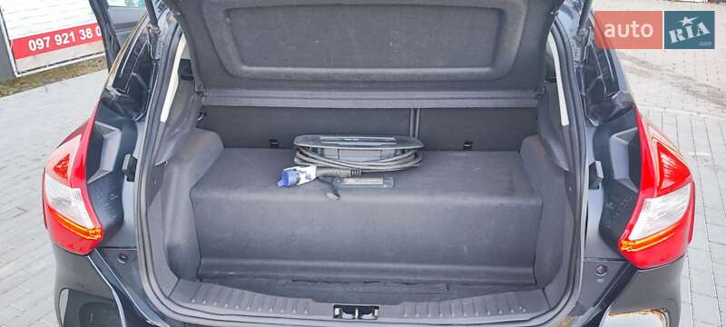 Хэтчбек Ford Focus 2013 в Каменец-Подольском