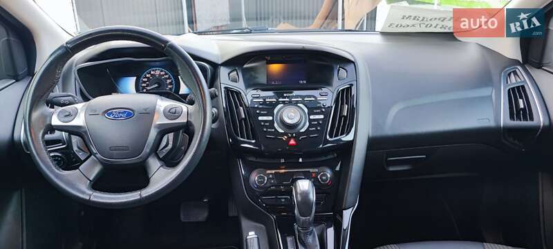 Хэтчбек Ford Focus 2013 в Каменец-Подольском