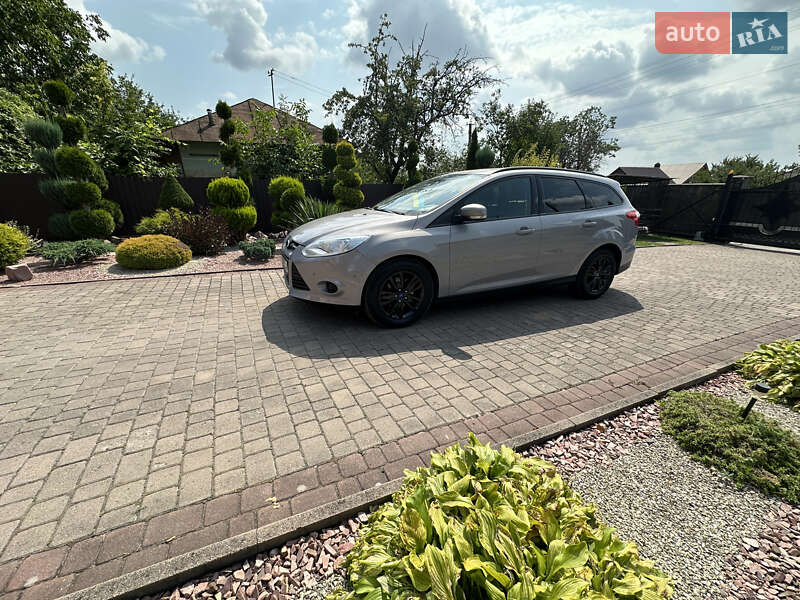 Универсал Ford Focus 2012 в Ивано-Франковске