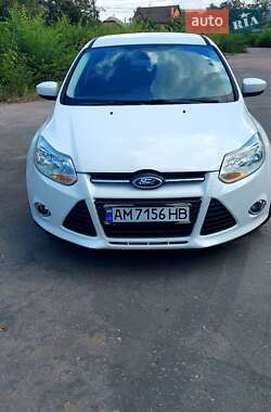 Седан Ford Focus 2012 в 