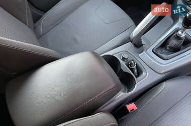 Универсал Ford Focus 2012 в 