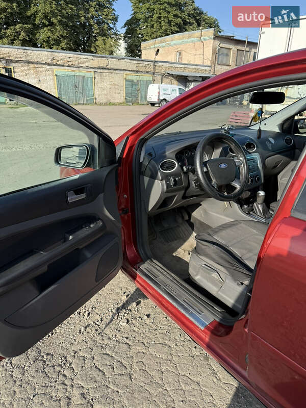 Хэтчбек Ford Focus 2009 в Киеве фото 12 Хэтчбек Ford Focus 2009 в Киеве