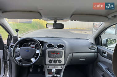 Универсал Ford Focus 2010 в 