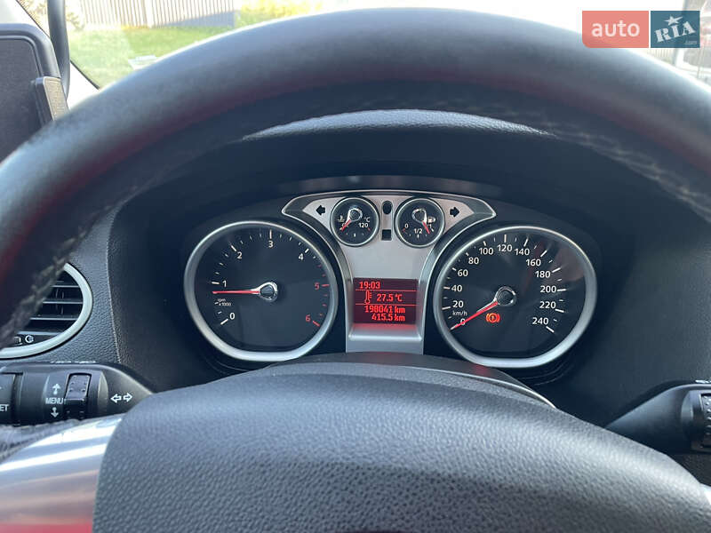 Универсал Ford Focus 2010 в Львове