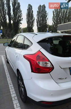 Хэтчбек Ford Focus 2014 в Броварах