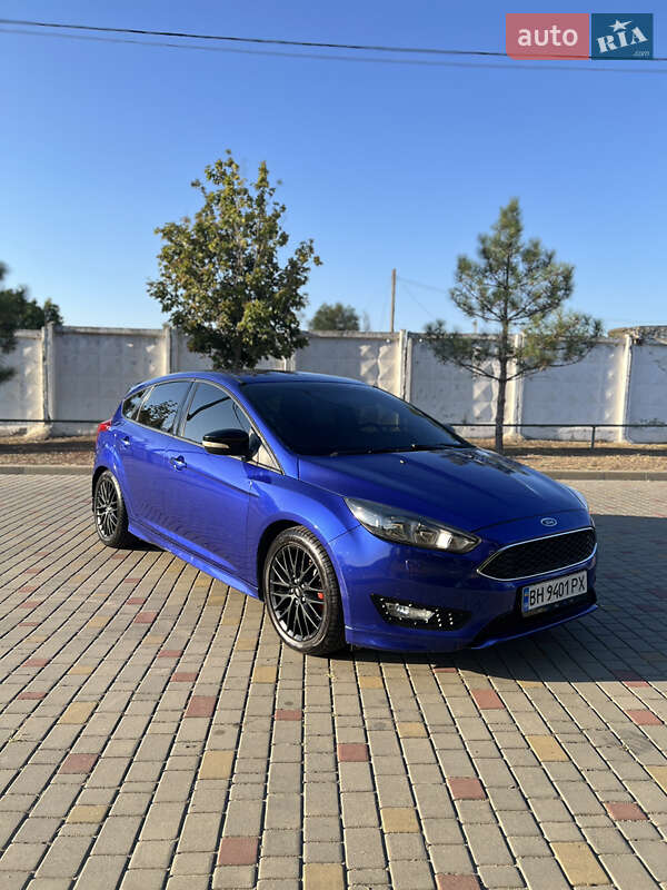 Хэтчбек Ford Focus 2014 в Измаиле