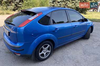 Хэтчбек Ford Focus 2007 в 
