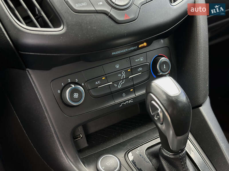 Хэтчбек Ford Focus 2016 в Шептицькому