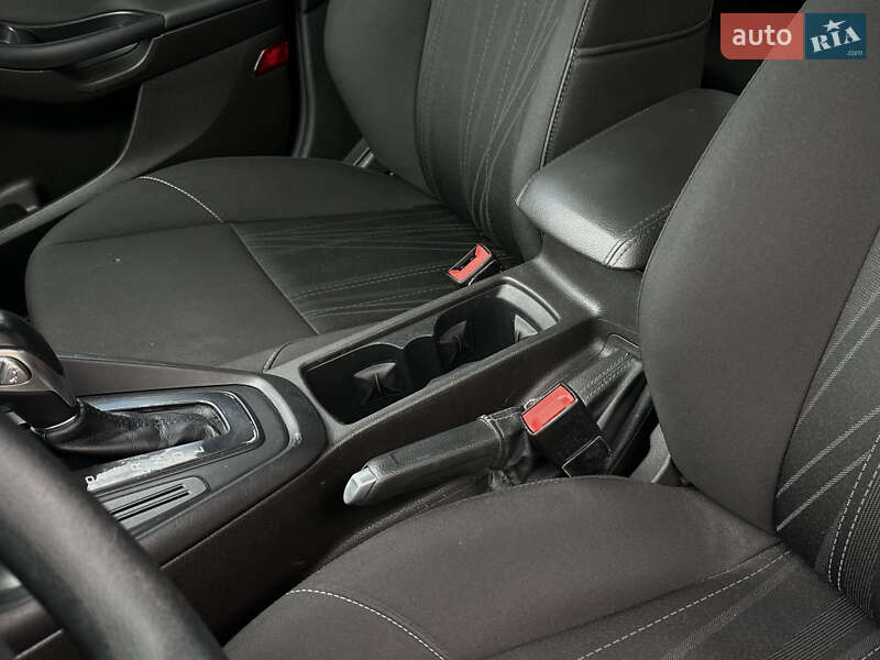 Хэтчбек Ford Focus 2016 в Шептицькому