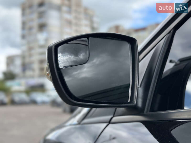 Хэтчбек Ford Focus 2016 в Шептицькому